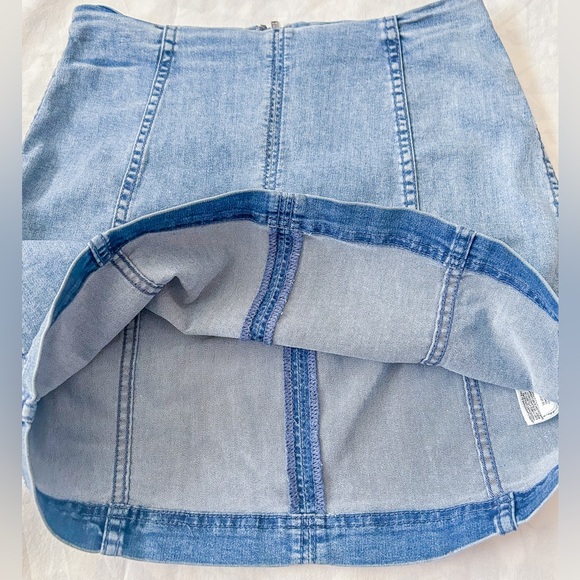 Free People Modern Femme Denim Stretch Skirt (Size: 8) - Picture 9 of 14